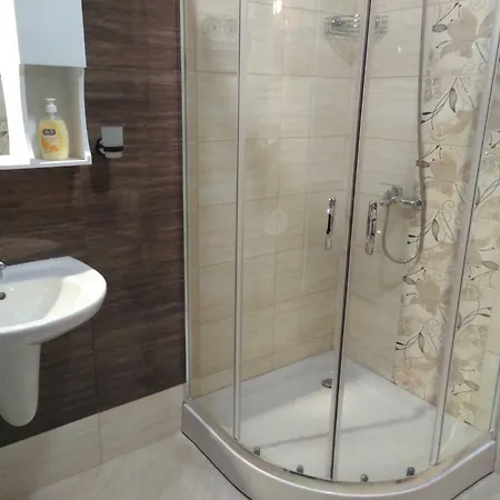 Апартаменты New Sara 4 *
