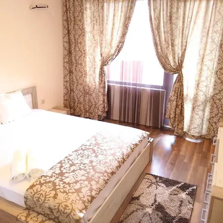 Апартаменты New Sara 4 *